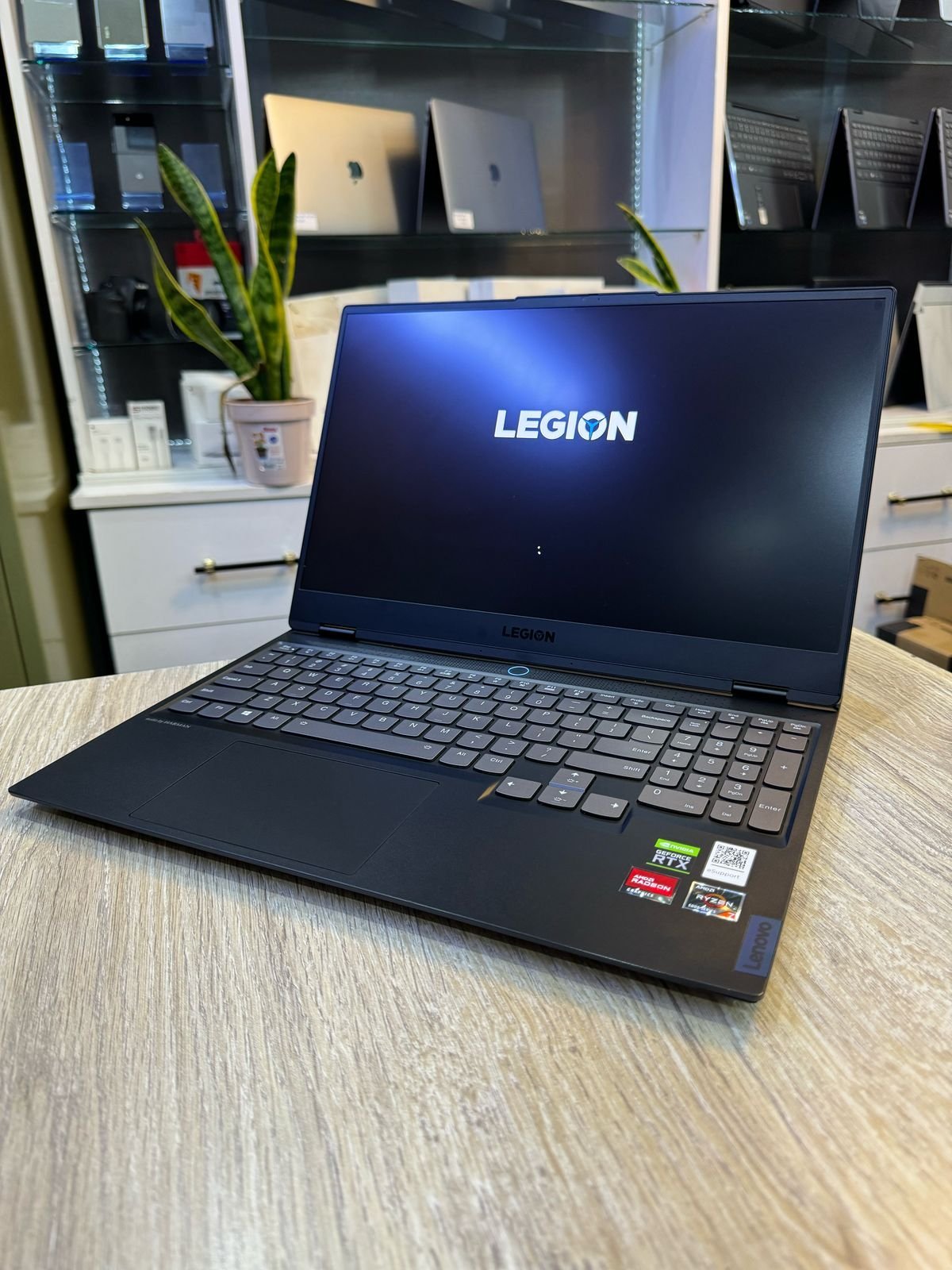 Lenovo Legion S7 Slim Amd Ryzen 7 5000 Series 16gb Ram 512 SSD Ram RGB Backlit Keyboard FHD Screen RTX 3060 6gb Dedicated Graphics Card