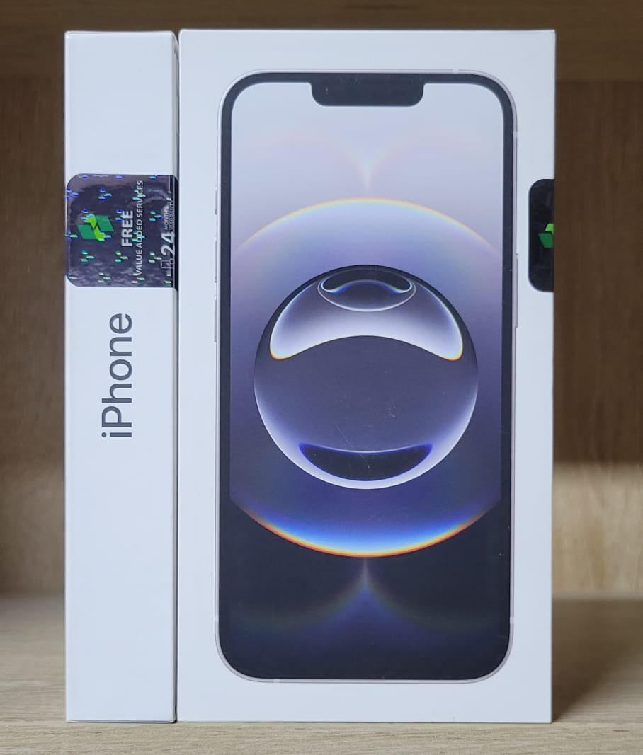 Apple iPhone 16e 256GB – Dubai Warranty view 3
