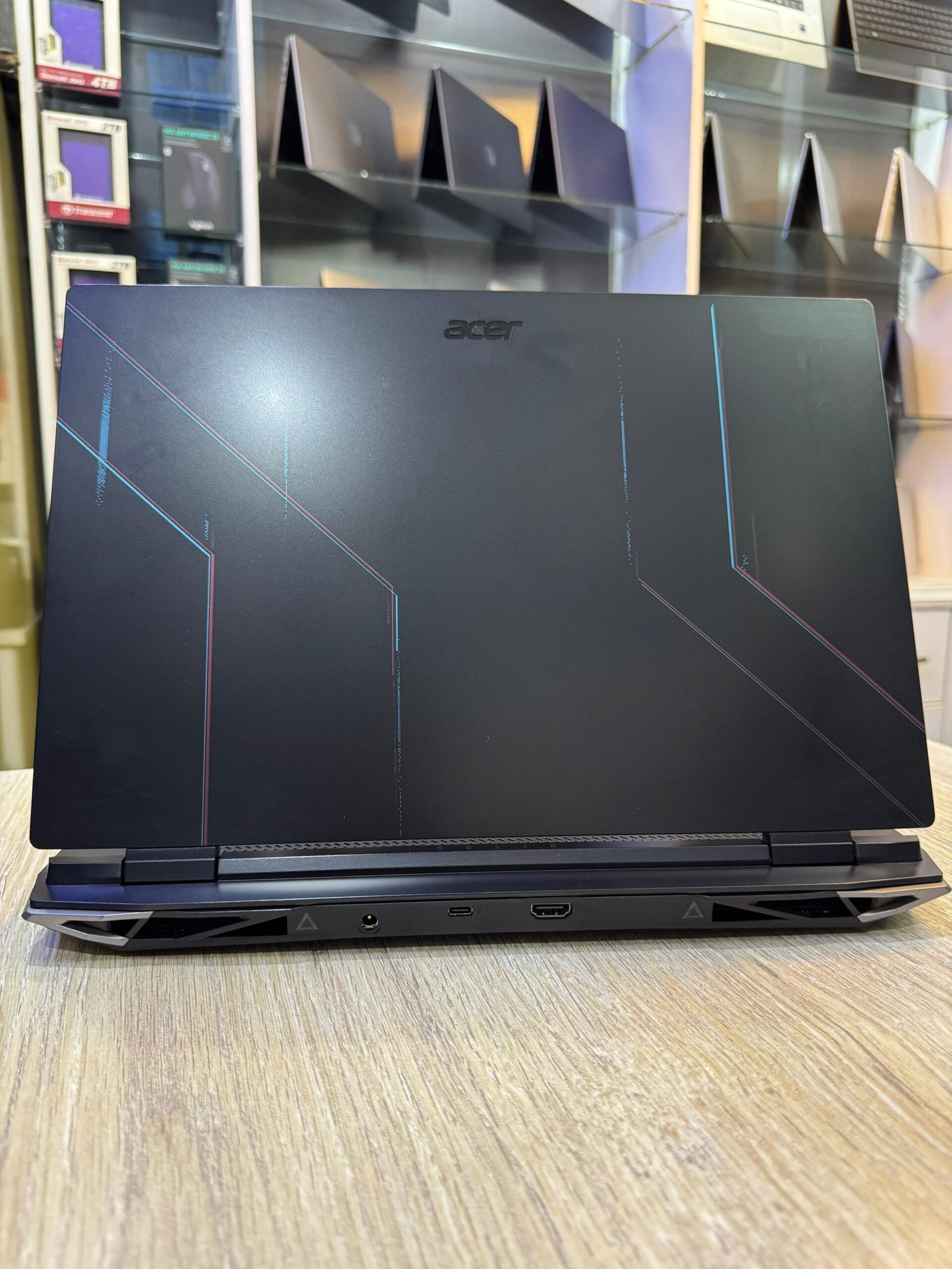 Acer Nitro 5, intel core i7, 12th generation, 16gb ram, 1TB SSD, 6gb graphics, 15.6