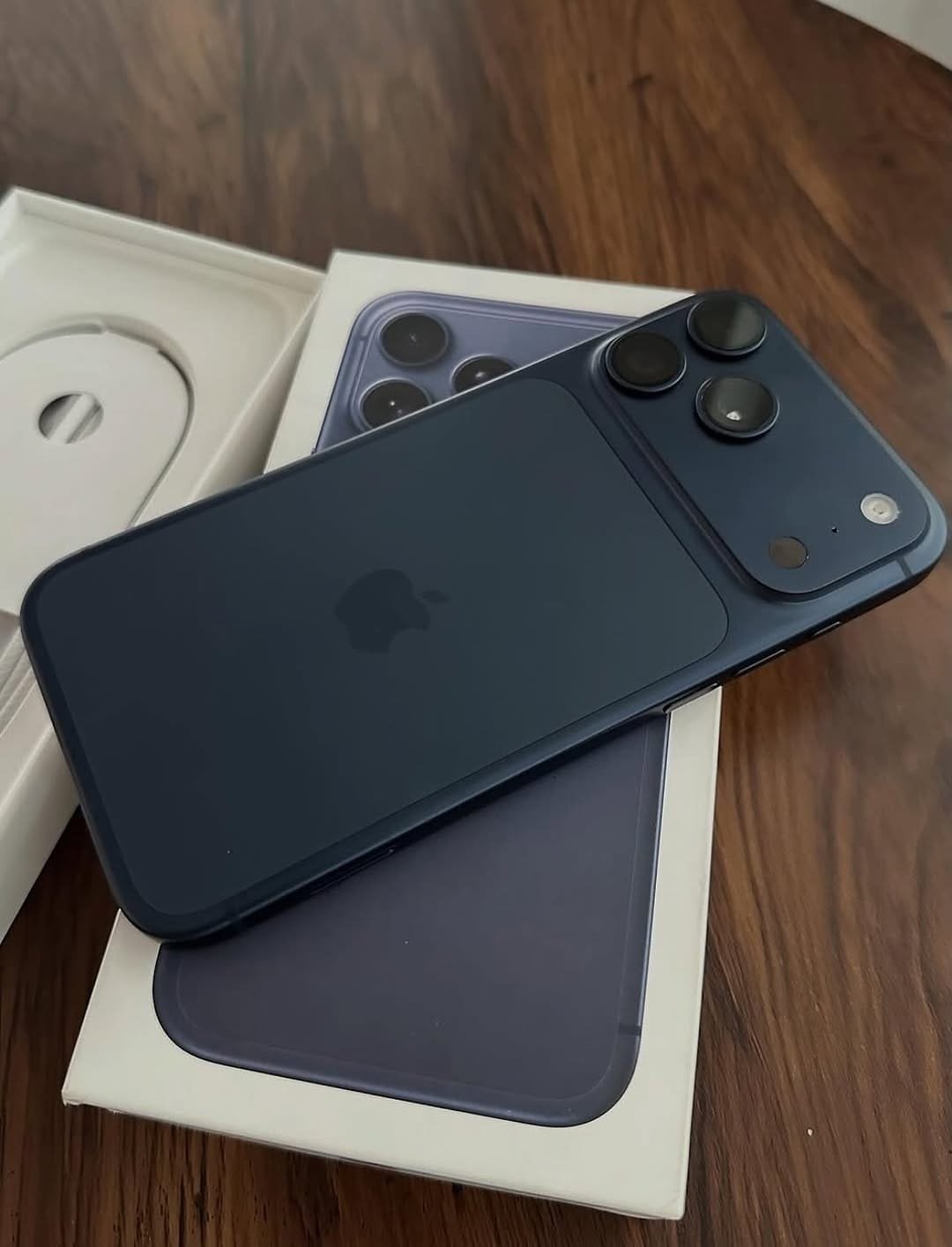 iPhone 17 Pro Max, 256gb internal storage, Esim, Blue, Brand New (I.T)