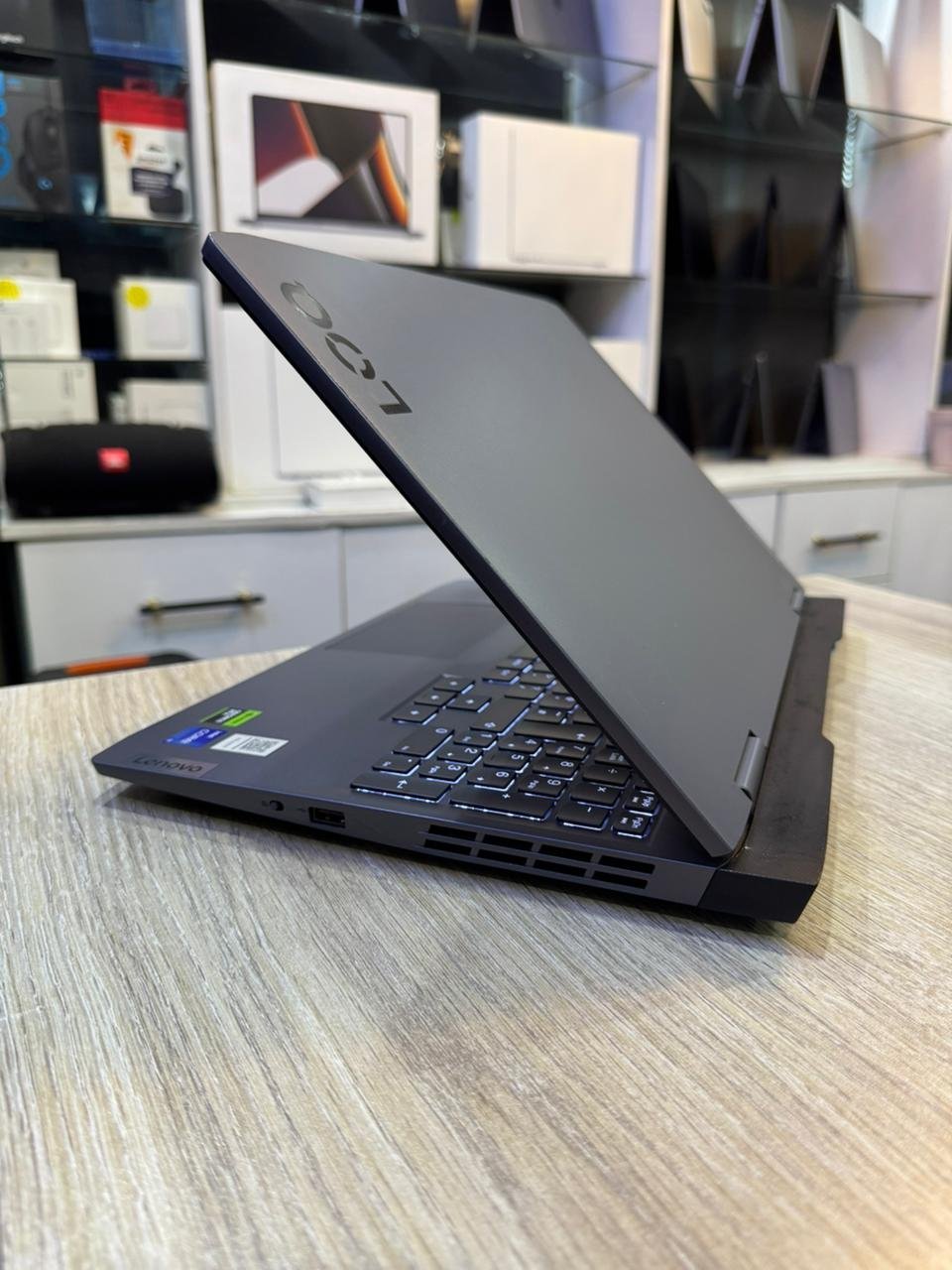 Lenovo LOQ 15, intel core i7, 13th generation, 32gb ram, 1TB SSD, 15.6